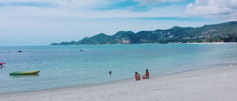 Área de juegos infantiles al aire libre