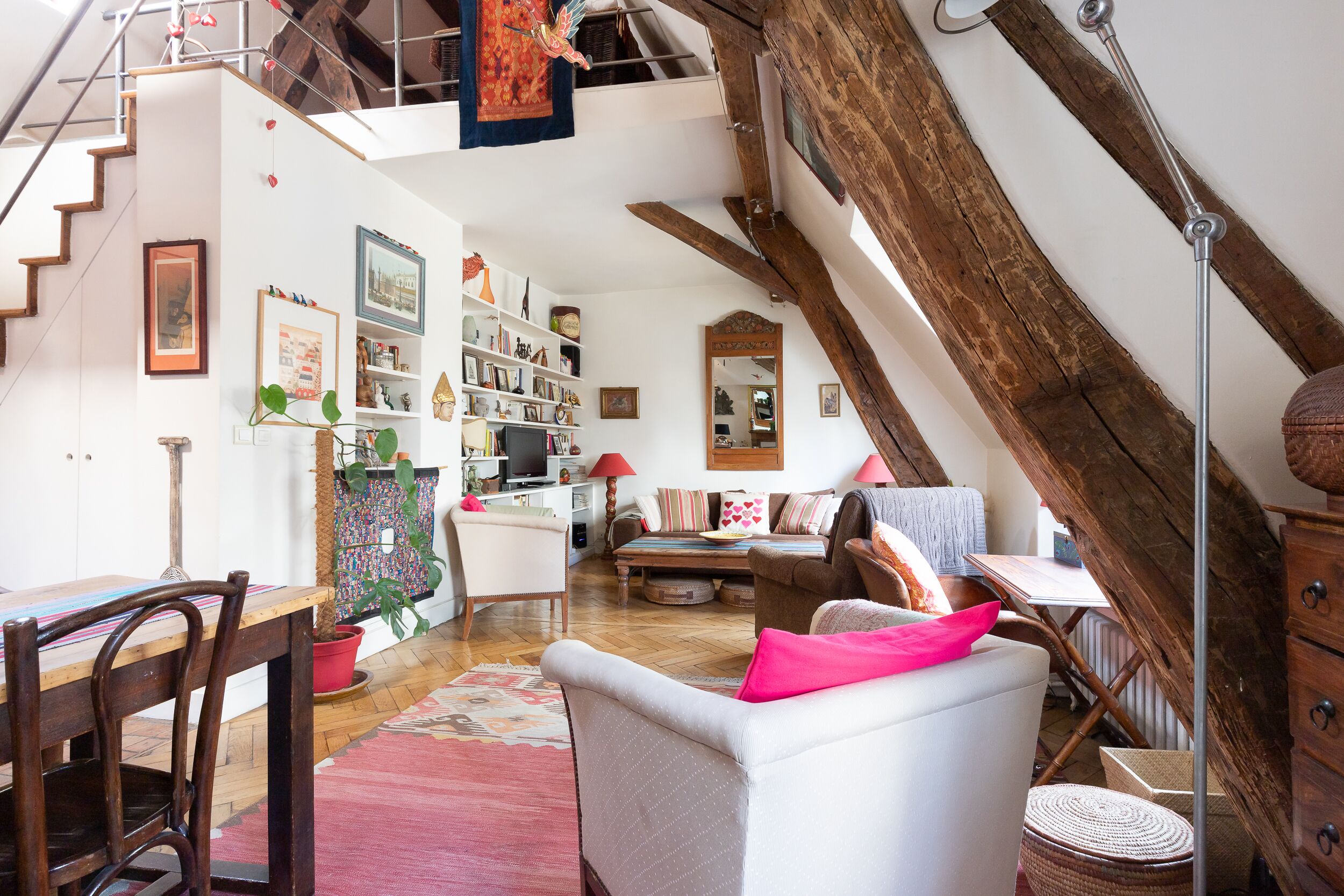 Heart of the Latin Quarter 2br Rooftop Duplex