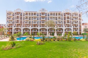Exterior - Harmony Suites Grand Resort (Sunny Beach)