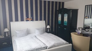 Doppelzimmer | Individuell dekoriert, individuell eingerichtet, Babybetten