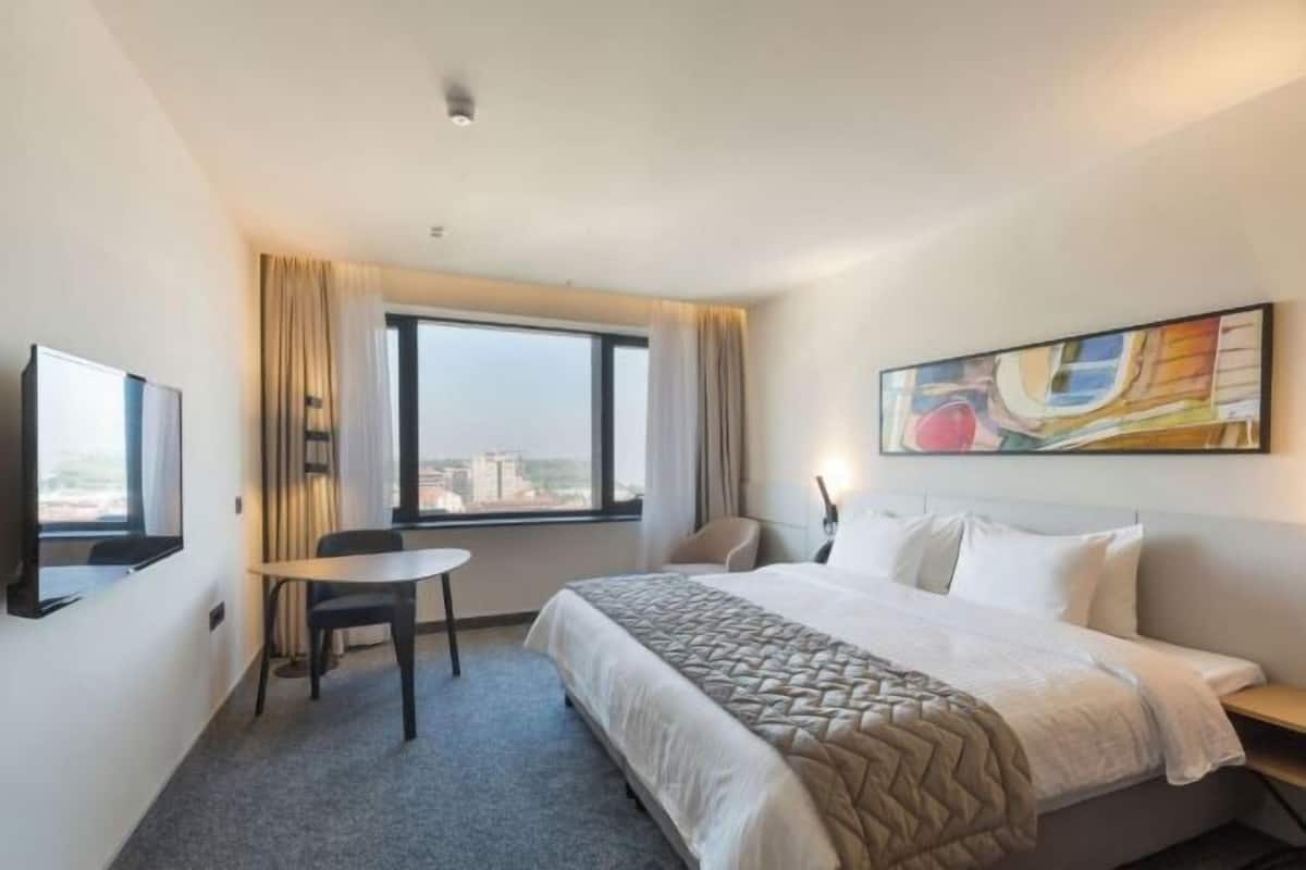 Minibar, in-room safe, desk, blackout drapes