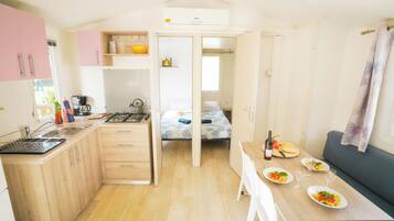 Mobile Premium-Unterkunft, 3 Schlafzimmer | Eigene Küche