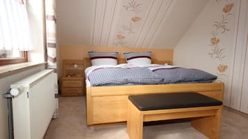 In-room safe, laptop workspace, blackout curtains, iron/ironing board