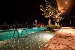 Piscina externa