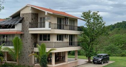 Wood Stock Acres Villa Resort