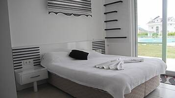 Villa | Mørklægningsgardiner, sengetøj