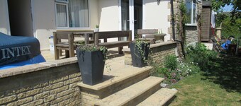 Wedgewood Annexe (All the comforts of home)