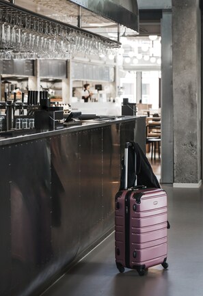 Reception - BOOK1 by Brøchner Hotels (Aarhus)