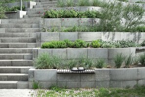 Courtyard - BOOK1 by Brøchner Hotels (Aarhus)