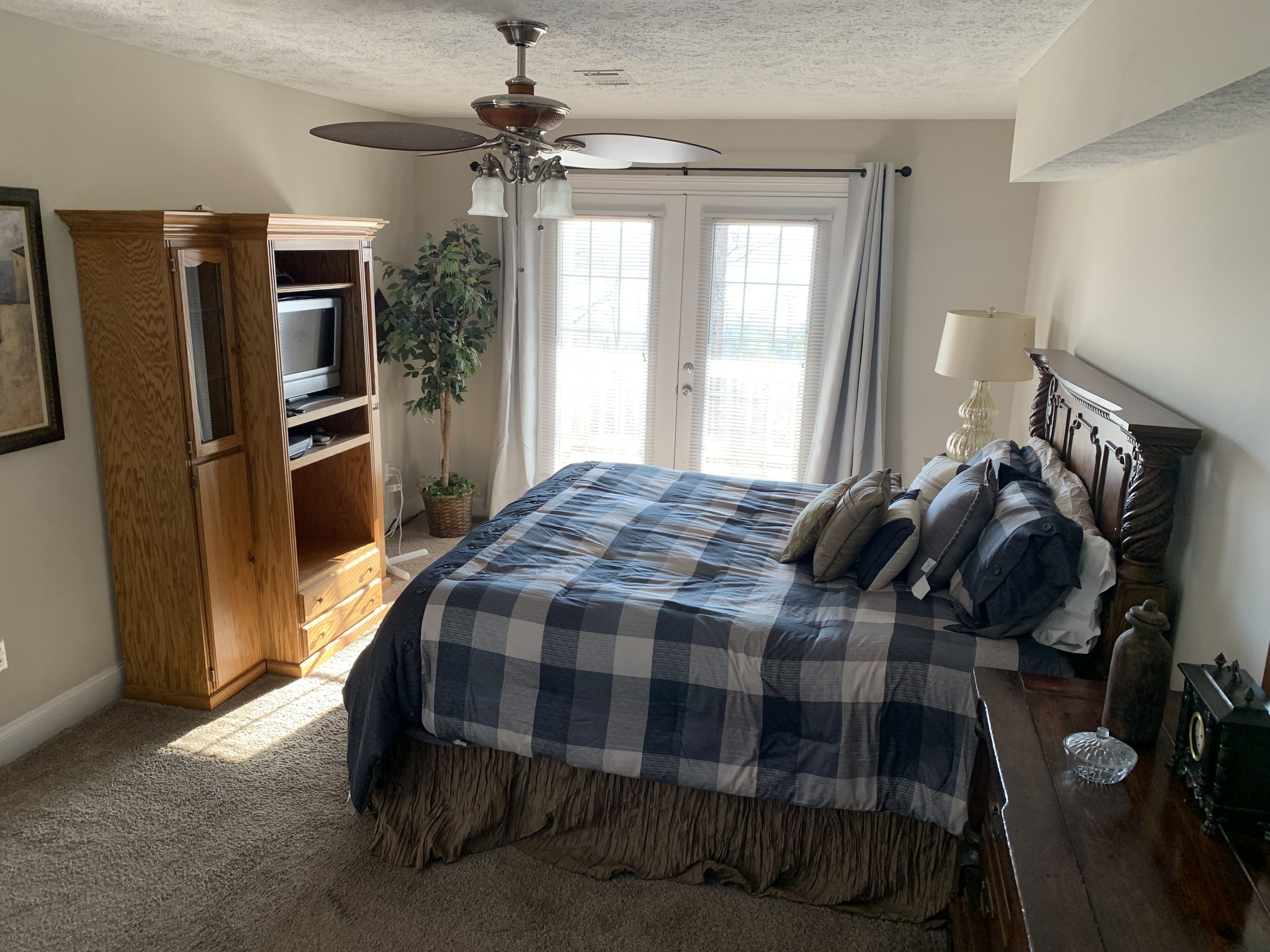 Pickwick Hills Lakeview Retreat