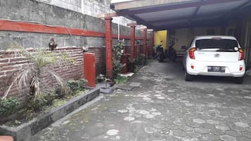 Free self parking