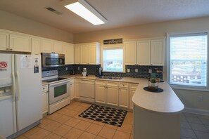 Kondominium, 3 kamar tidur | Dapur pribadi | Lemari es, oven, mesin pembuat kopi/teh, dan pemanggang roti