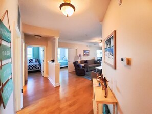 Kondominium, 3 kamar tidur | Interior