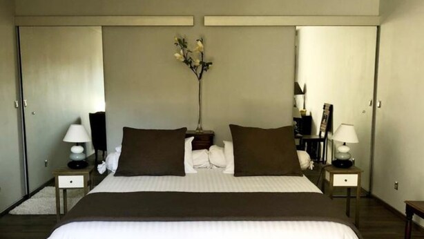Double Room | Desk, soundproofing, iron/ironing board (on request), cribs (surcharge) - Hotel Joly (Armentières)