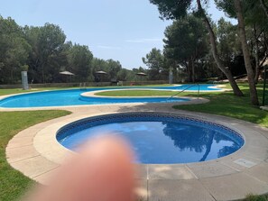 Piscine extérieure