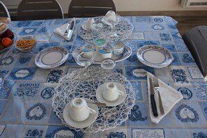 Desayuno buffet incluido todos los días