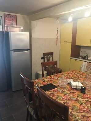 Free daily self-serve breakfast - Casa angelo (Raiano)