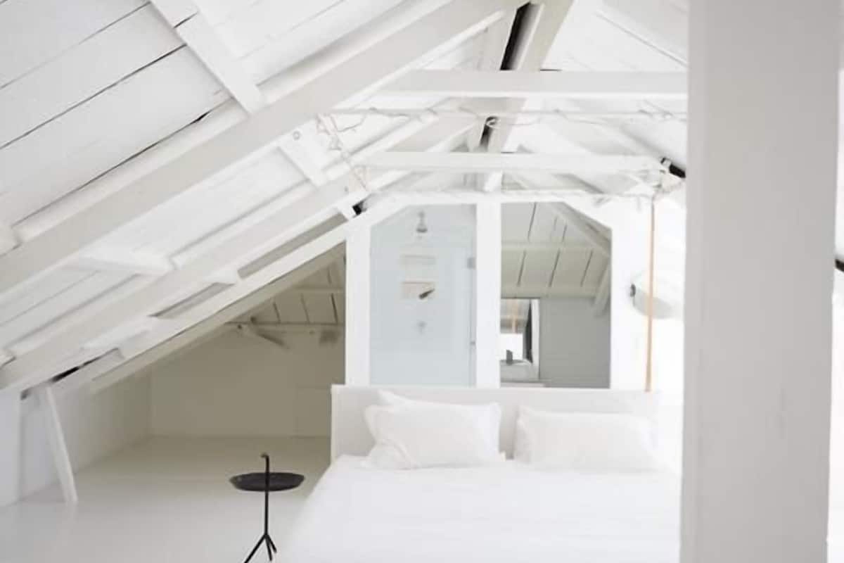 House (HouseAwe) | 1 bedroom, in-room safe, free WiFi, bed sheets
