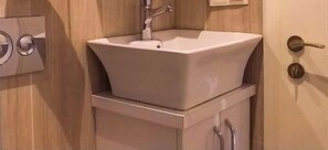 Villa | Lavabo de la salle de bain