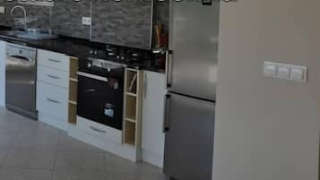 Vila, 4 kamar tidur | Dapur pribadi | Lemari es besar, microwave, oven, dan kompor
