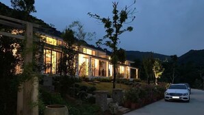 Front of property - Ohara Villas & Resort (Tan Hoa)