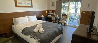 Bodkin Suite #3 Looks to Mt Macedon.