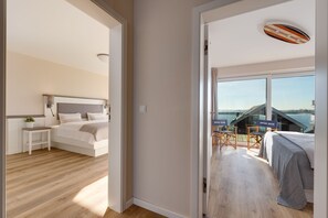 2 bedrooms, iron/ironing board, free WiFi - Upper Deck: Baltic Sea vacation apartment near the beach with sea view - even in the sauna! (Olpenitz)