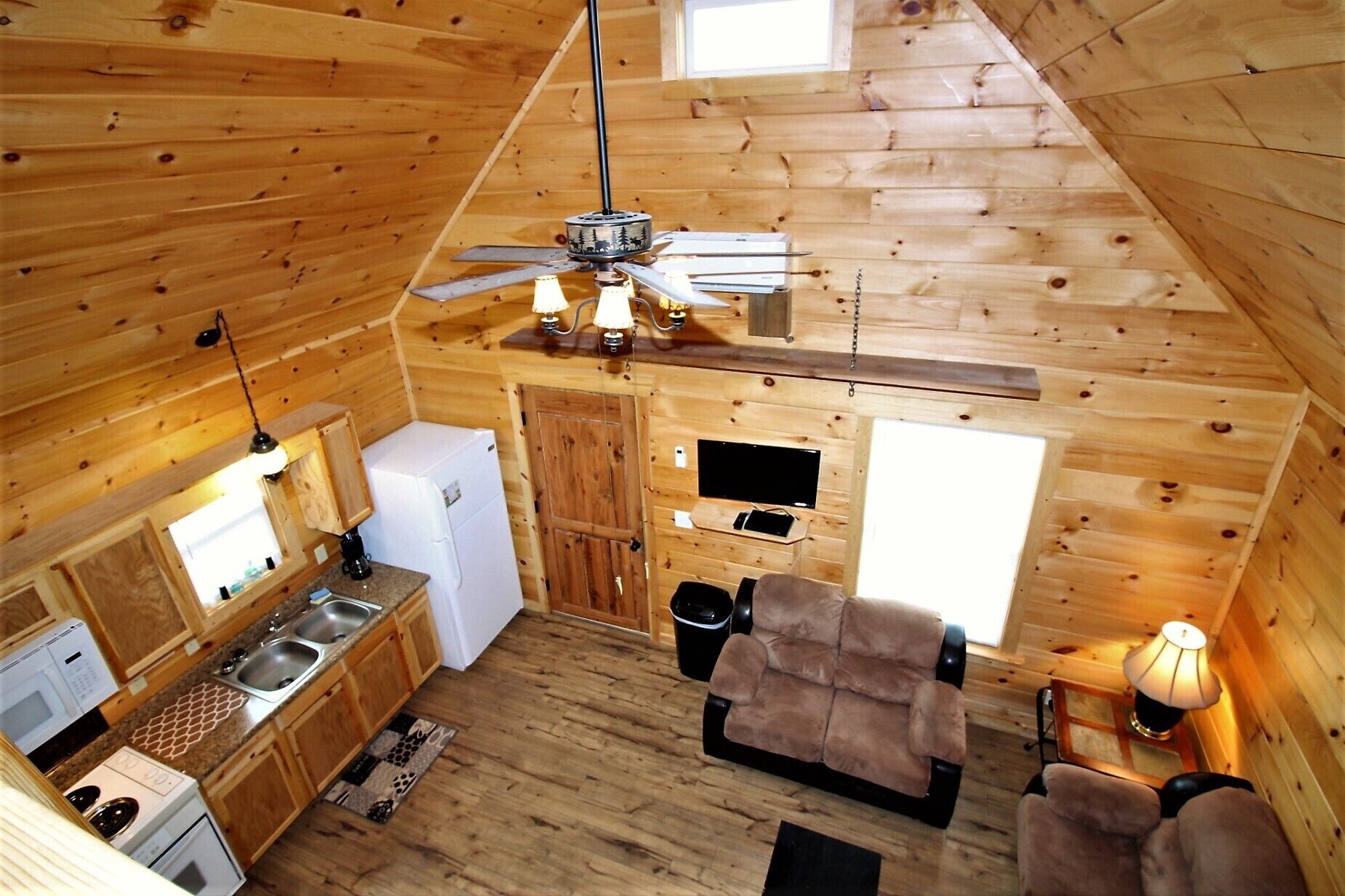 BEAUTIFUL CABIN Sleep 6