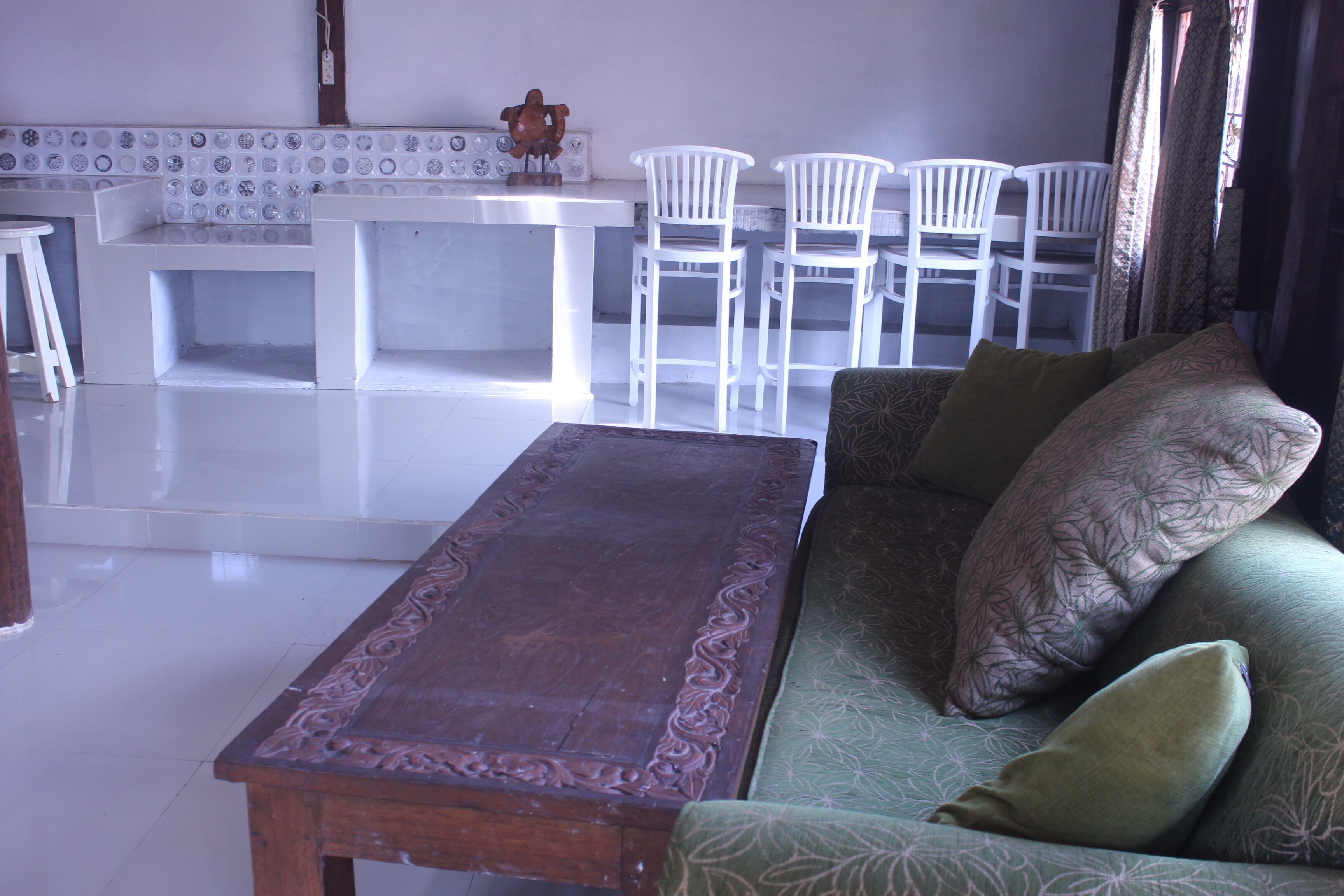 Omah Putih Small Limasan