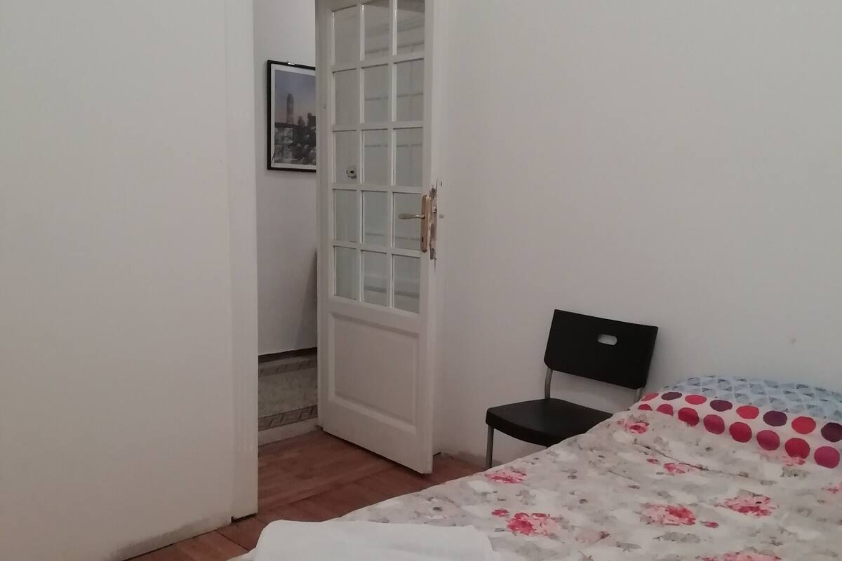 Economy Triple Room