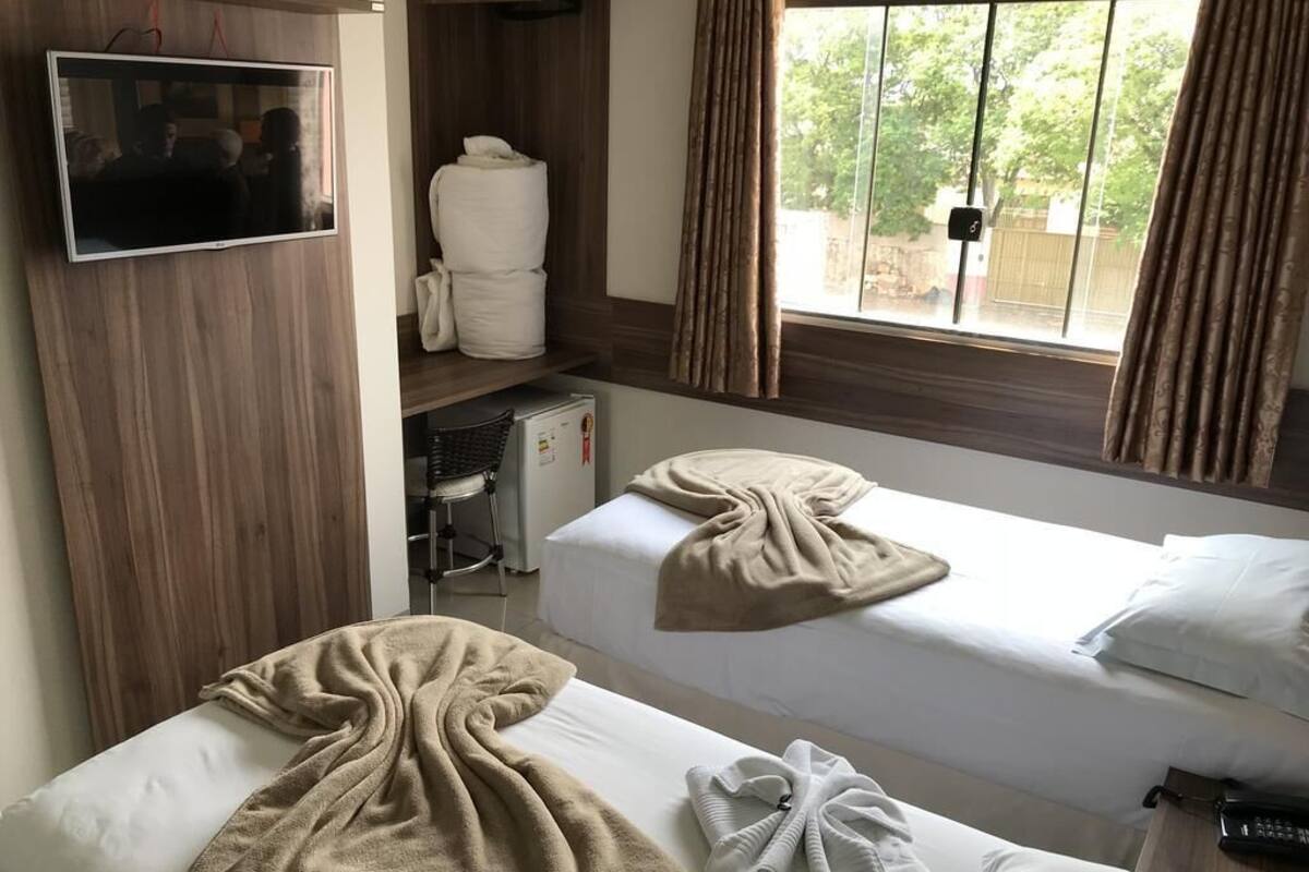 Minibar, bed sheets