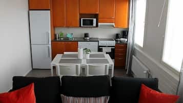 Apartemen, 1 kamar tidur | Dapur kecil pribadi | Lemari es besar, microwave, oven, dan kompor