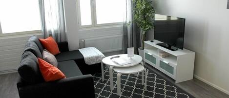 Departamento, 1 habitación | Sala de estar | Smart TV