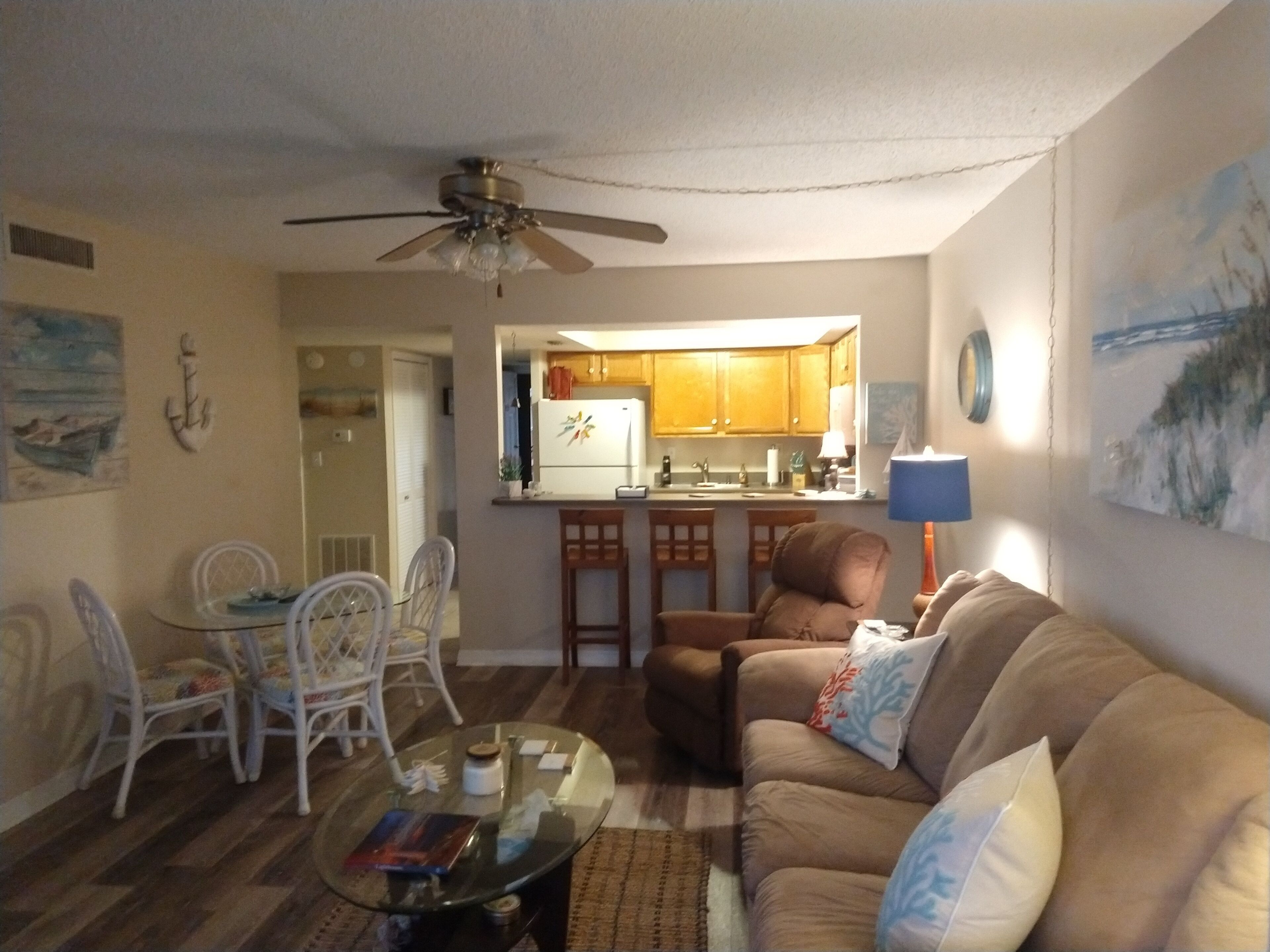 Crescent Beach Condo - Wonderful location!