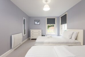 Comfort Apartment, 2 Bedrooms | 2 bedrooms, laptop workspace, free WiFi - Marine Park - Perfect Elie Base (Leven)