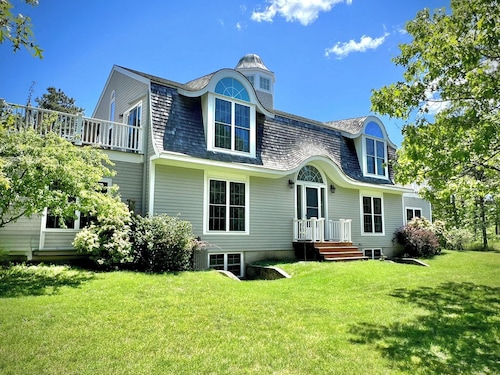 Exclusive Oyster Pond Retreat With Private Beach, New Kitchen and Boat