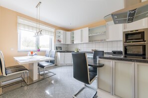 Fridge, microwave, stovetop, electric kettle