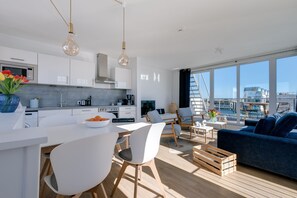 Interior - Water house "The Nordic House" at Ostseeresort Olpenitz - sun deck & sea view (Olpenitz)