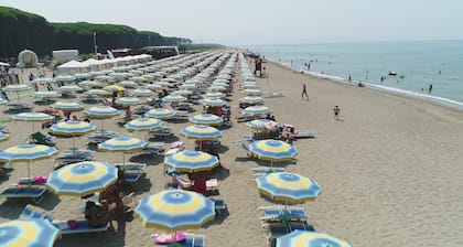 Happy Camp in Camping Village Paestum