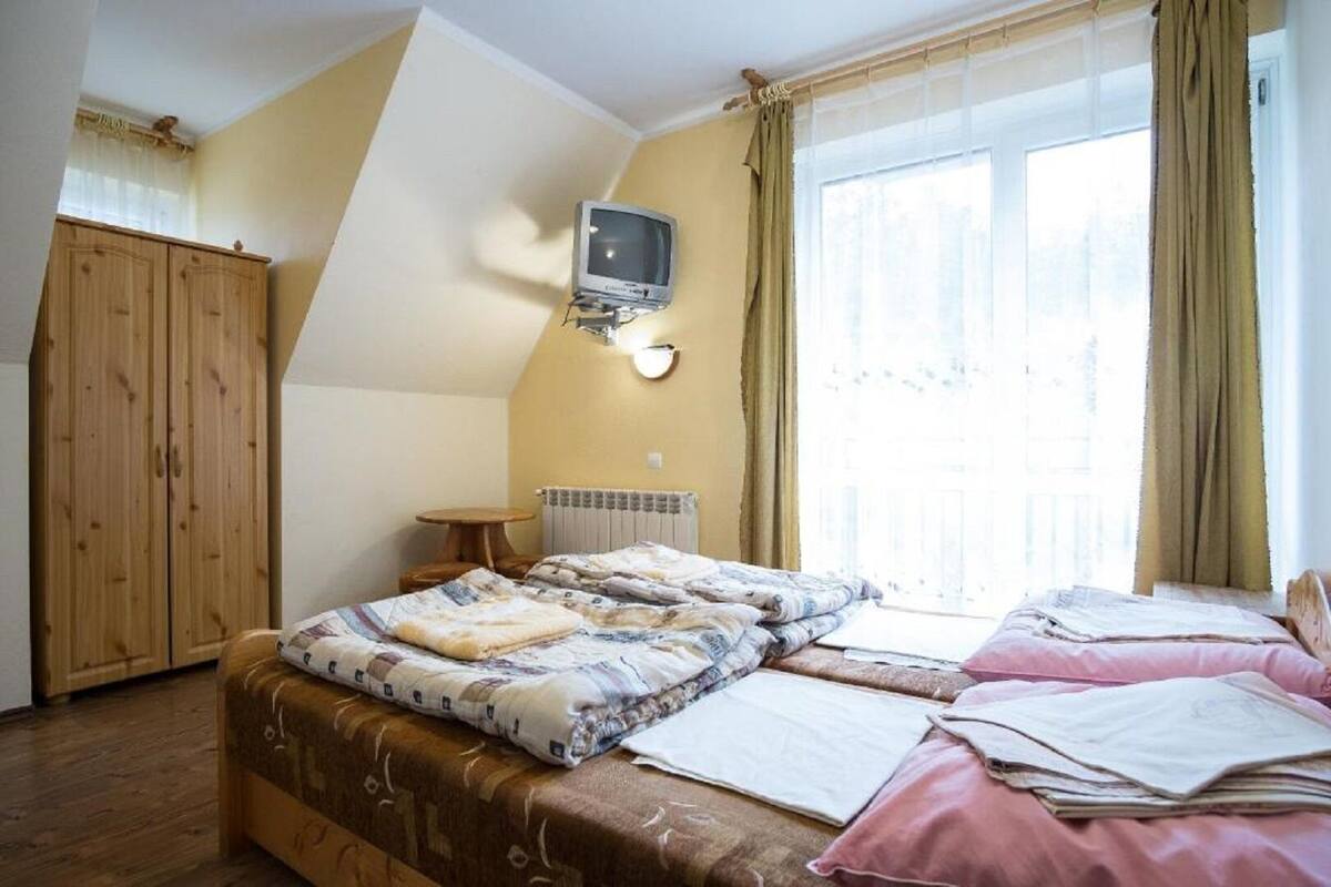 Double Room, Balcony (14) | WiFi (free), bed sheets