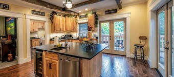 The Alder house with a Park view!