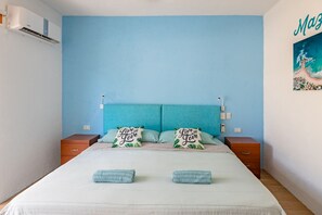 6 chambres, bureau, fer et planche à repasser, Wi-Fi