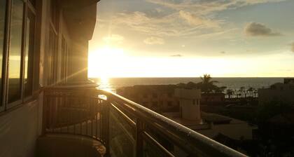 Séjour Salty - Appartement vue sur la ville / l'océan et le coucher du soleil