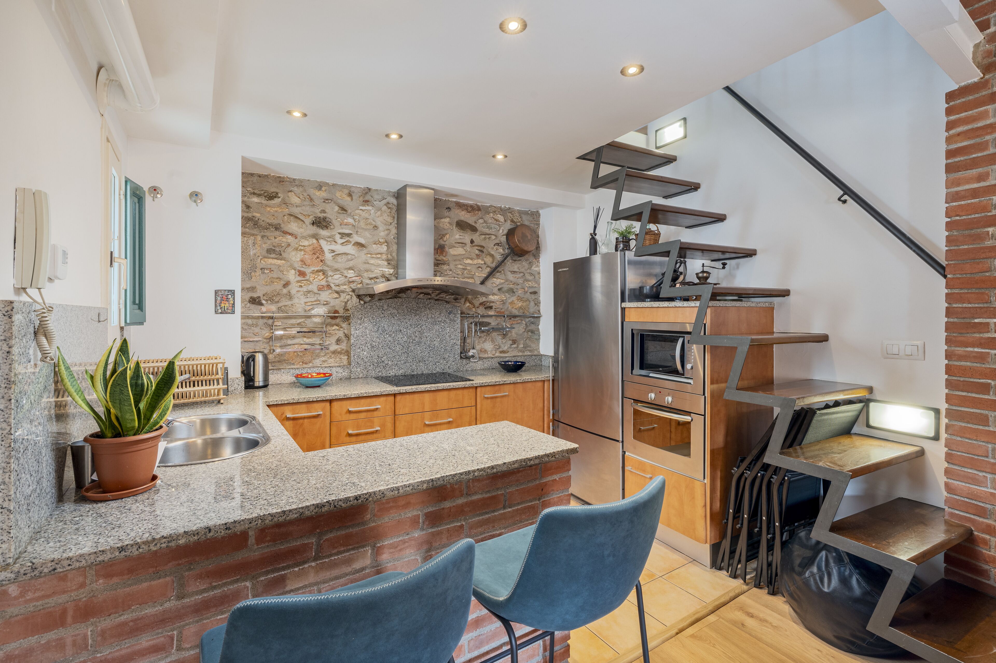 Fridge, microwave, oven, cookware/dishes/utensils