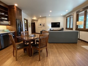 House (FL361) | Dining