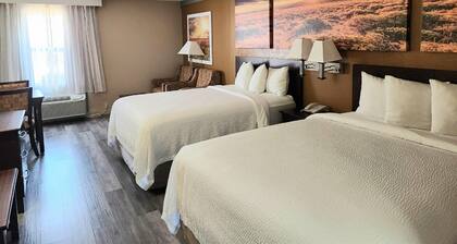 Days Inn by Wyndham Rosenberg