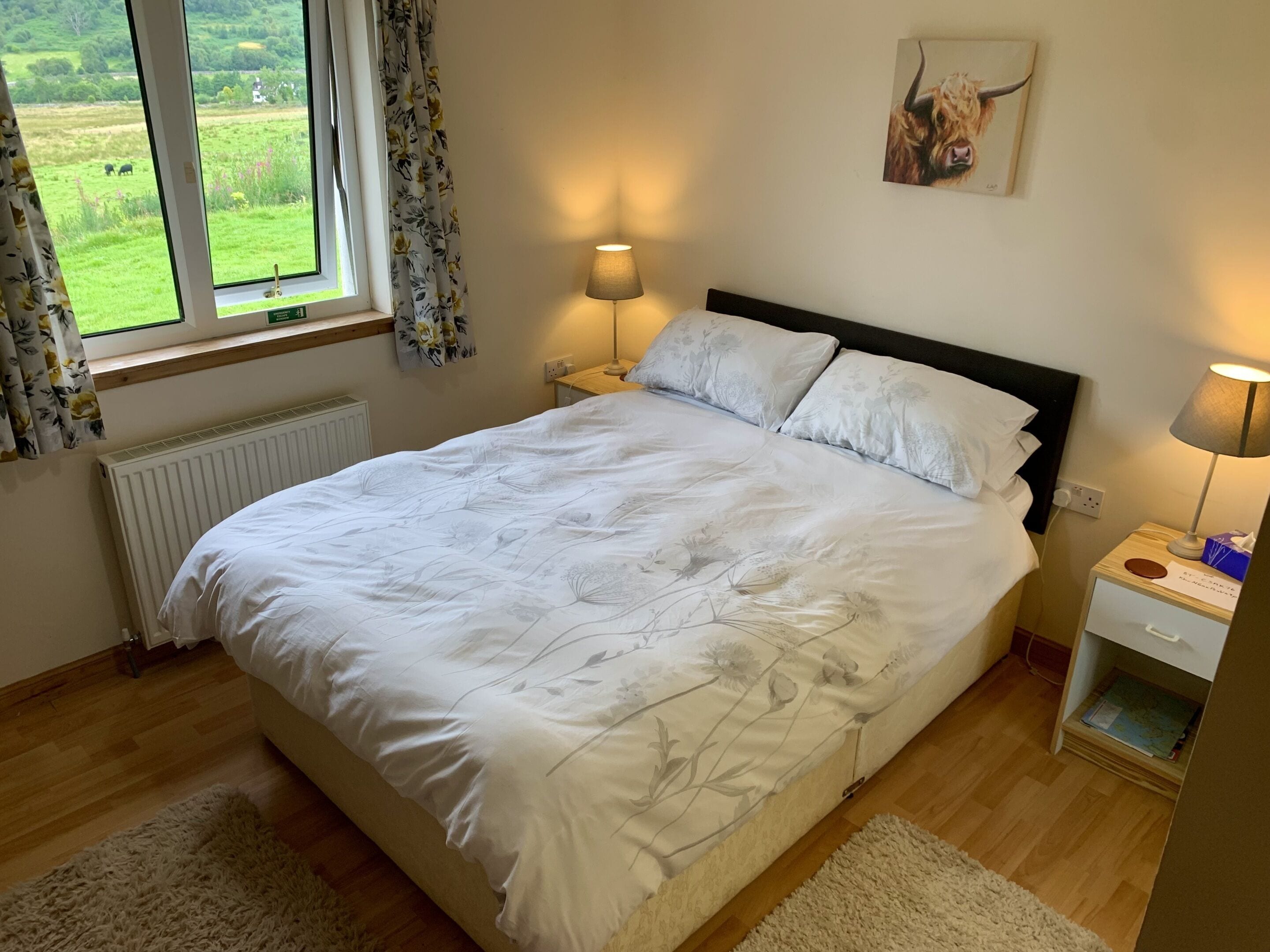 Phòng đôi tiện nghi đơn giản, có phòng tắm riêng, quang cảnh sân vườn (Room 1) | 1 phòng ngủ 