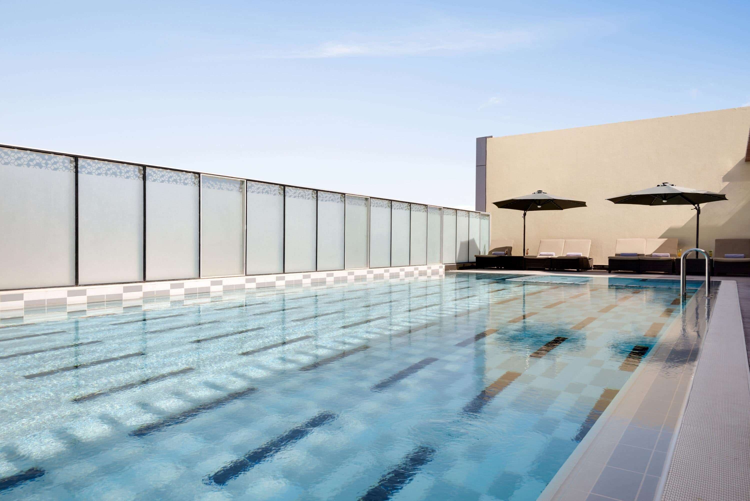 outdoor pool, pool loungers