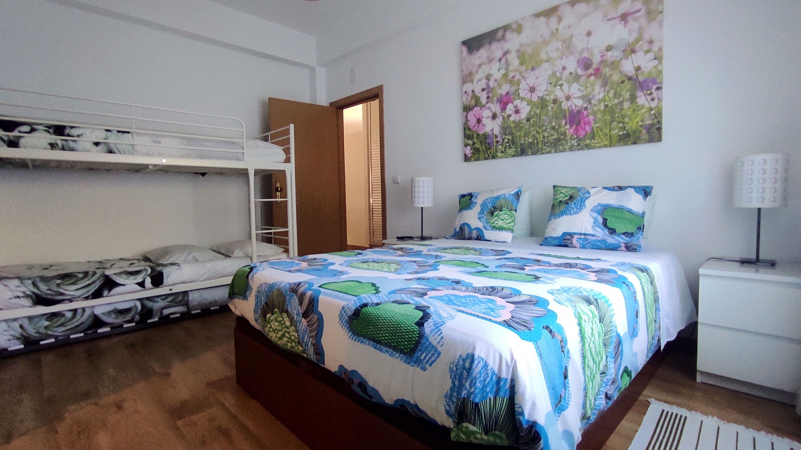 2 quartos, ferros/tábuas de passar roupa, berço de viagem, Wi-Fi