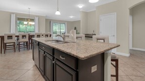 Dining - 6 Bedrooms / 5 Bathrooms / Paradise Palms (8937 CP) (Kissimmee)